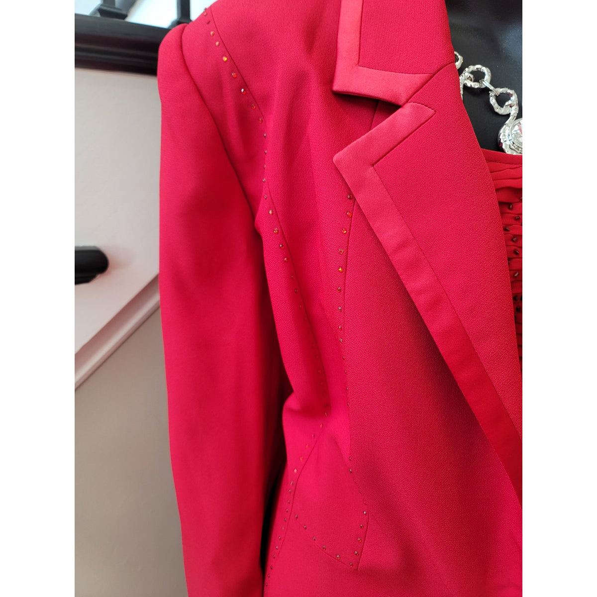 St Anthony Skirt Suit Women SZ 16W Red Rhinestone Long Sleeve Blazer Fully Lined