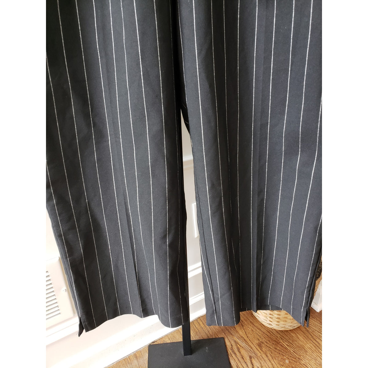 CATO Pants Womens Size 24W Black White Striped Slim Fit High Rise Ankle Slit