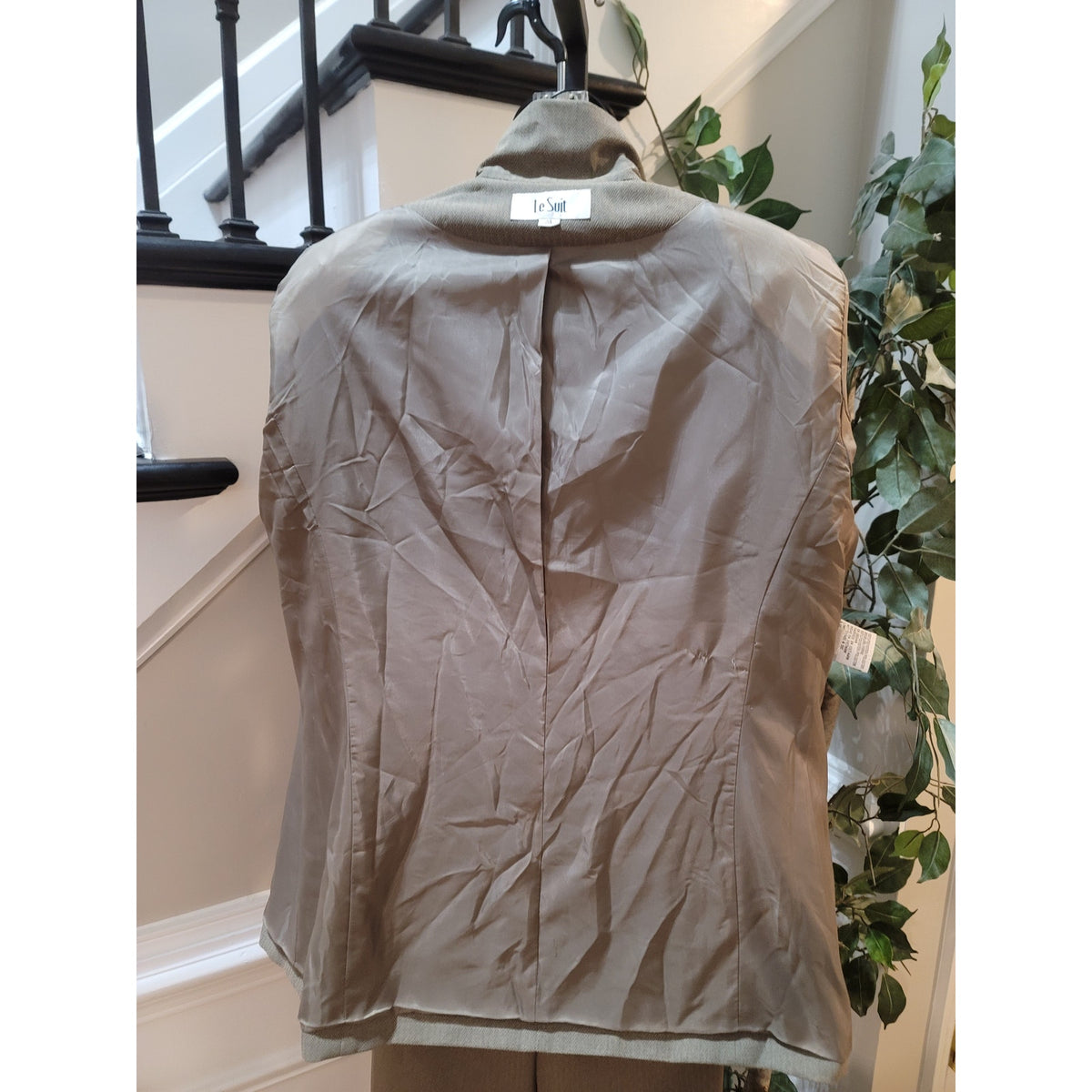 Le Suit Pants Suit Women's SZ 14 Tan 3-Button Tailored Blazer Long Sleeve Lined