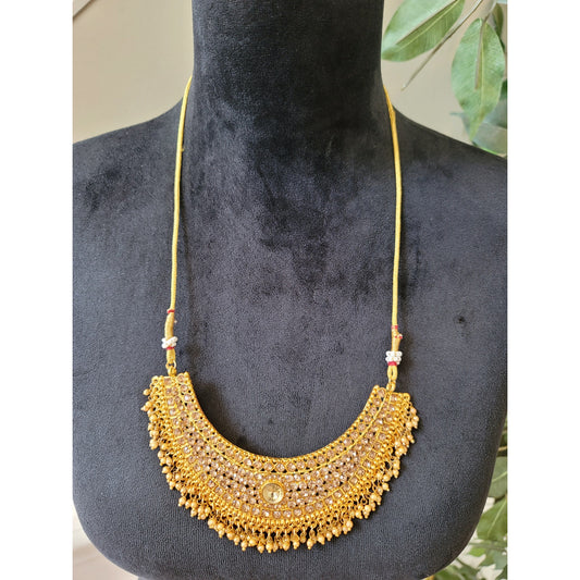 Women's Traditional Gold Plated Kundan Choker Necklace With Beaded Detailing