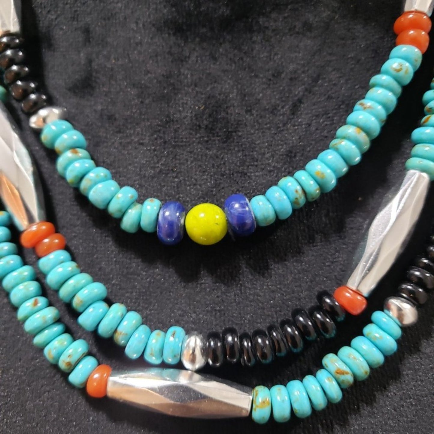 Women Fashion Native Turquoise Bead 3 Strand Collar Necklace with Lobster Clasp