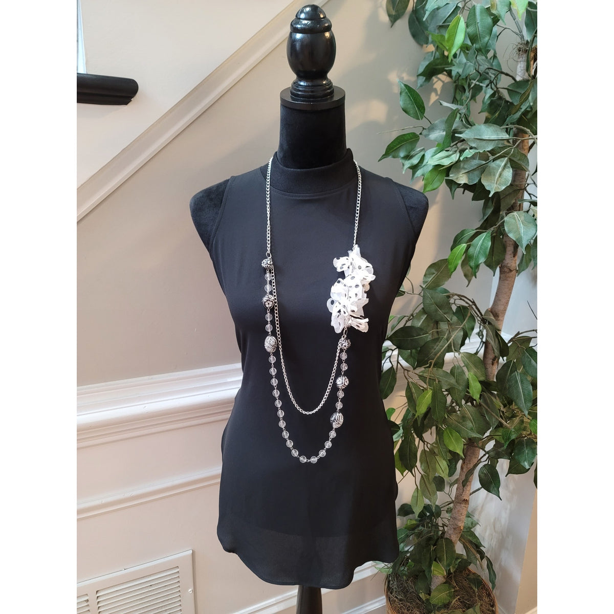 Loft Tank Top Women's SZ XS Black Sleeveless Curved Side Mock Neck Zipper Back
