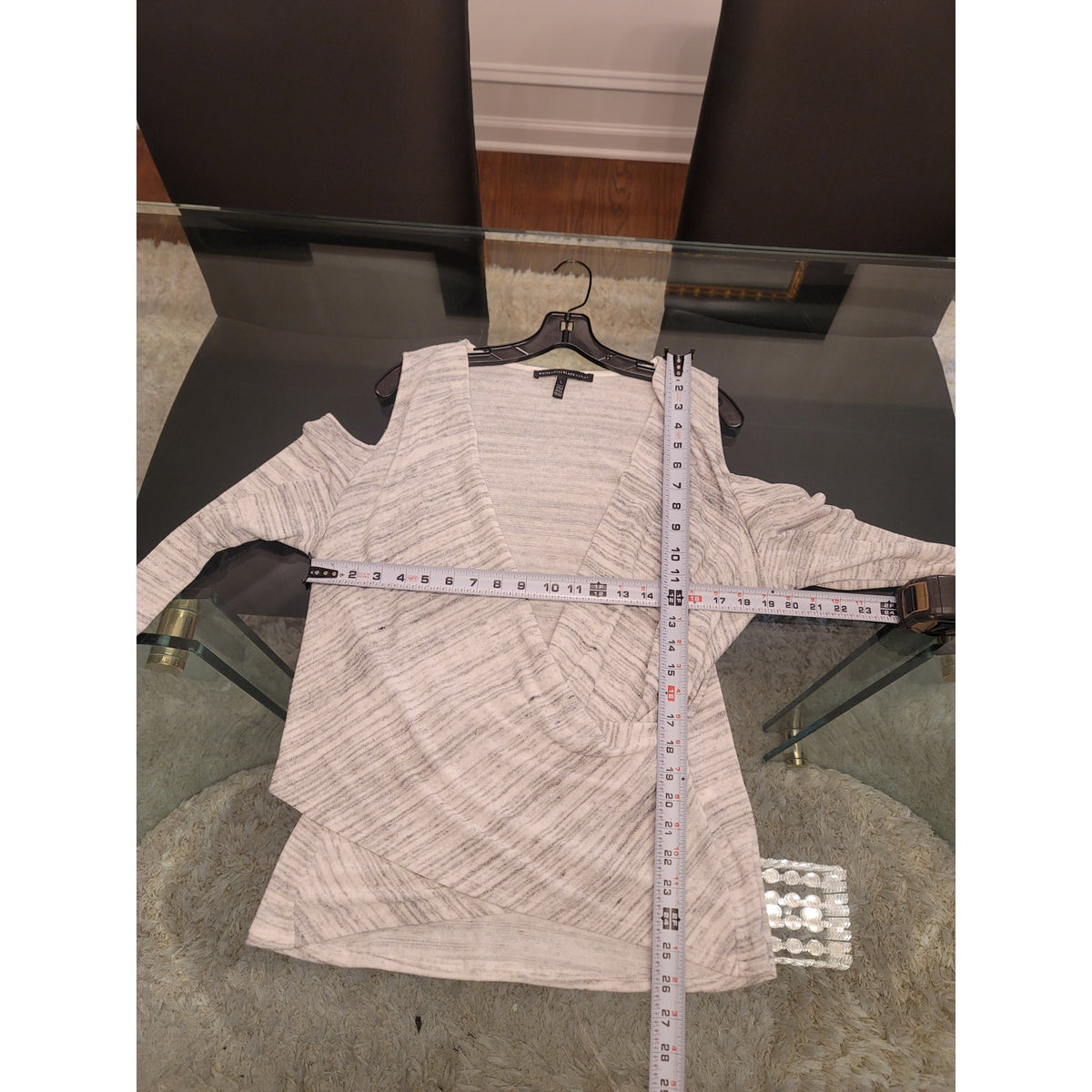 White House Black Market Wrap Sweater Womens Large White Space-Dye Cold Shoulder