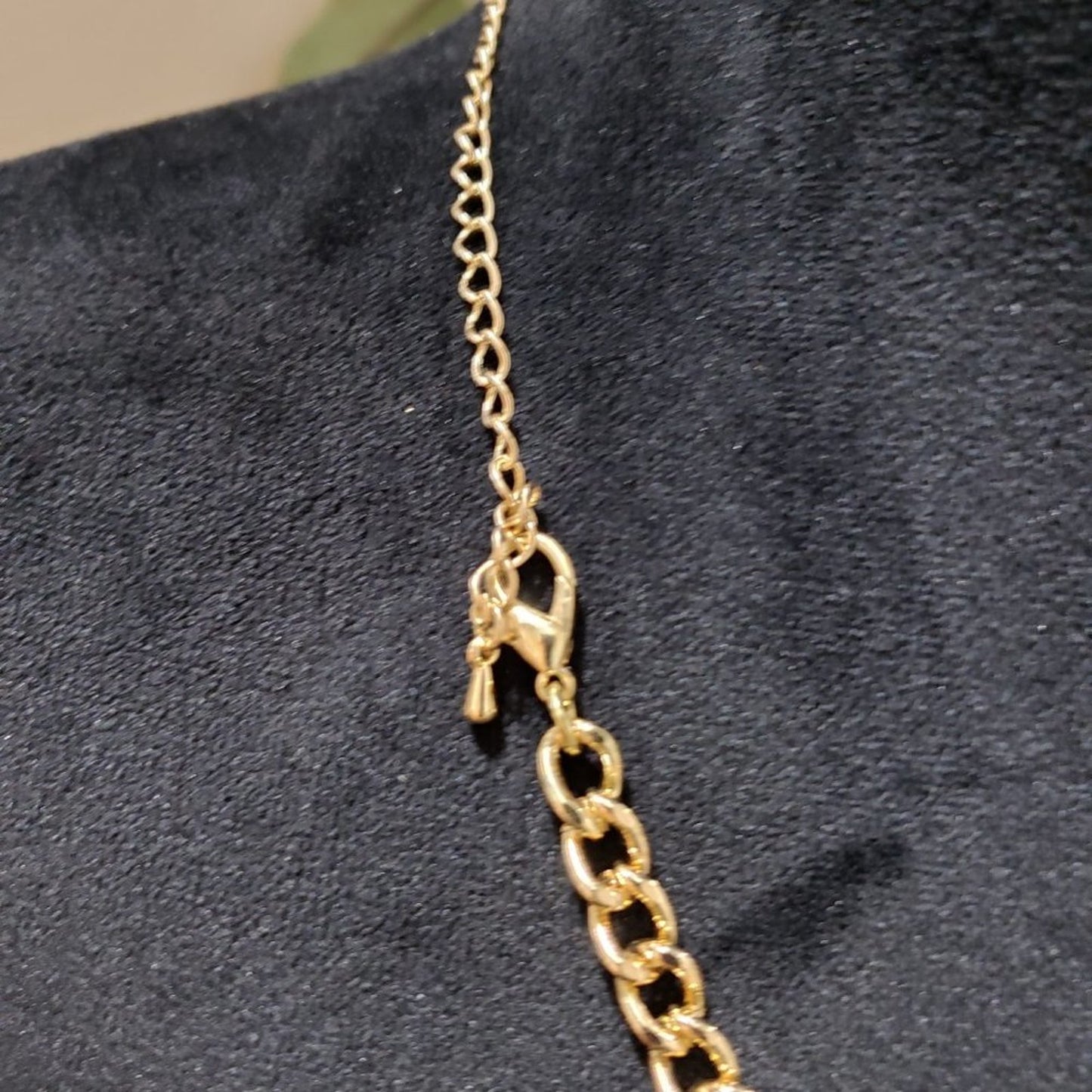 Womens Gold Tone Rhinestones Snake Shaped Collar Necklace with Lobster Clasp