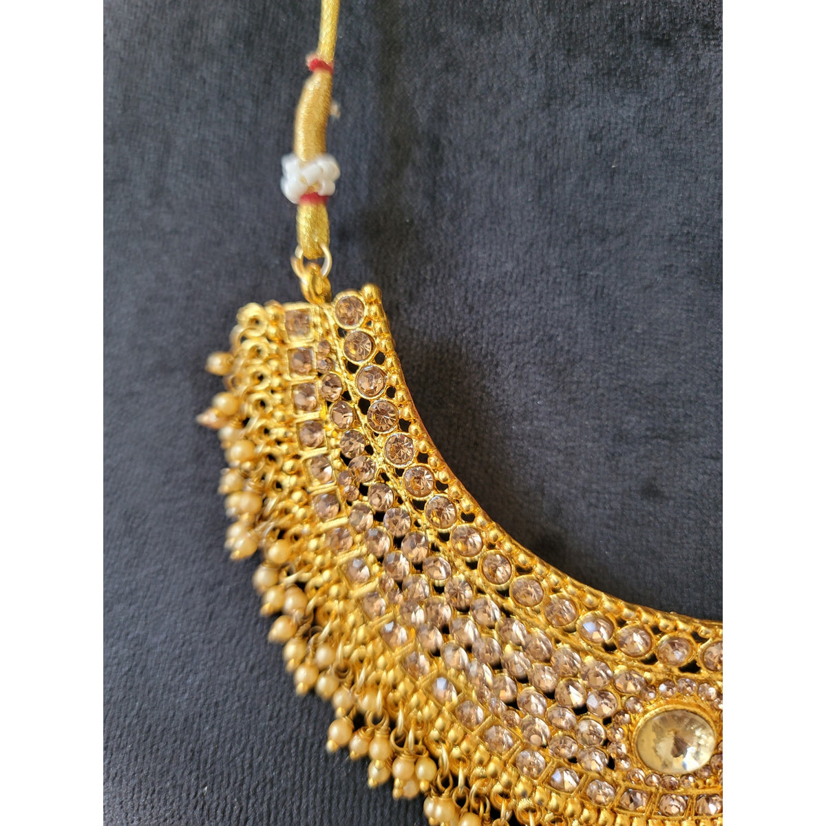 Women's Traditional Gold Plated Kundan Choker Necklace With Beaded Detailing