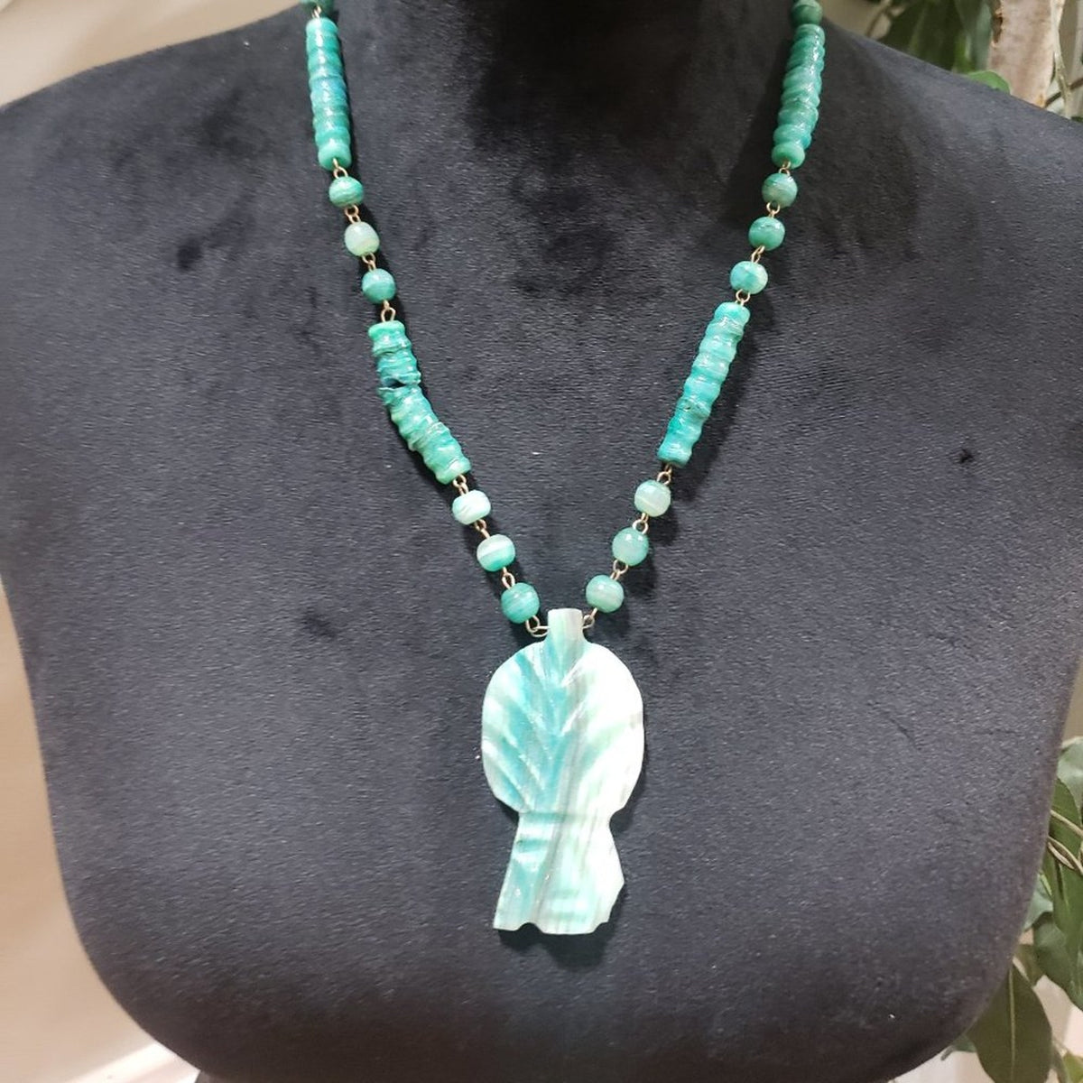 Womens Fashion Ocean Turquoise Color Necklace Chunky Beaded Pendant Necklace