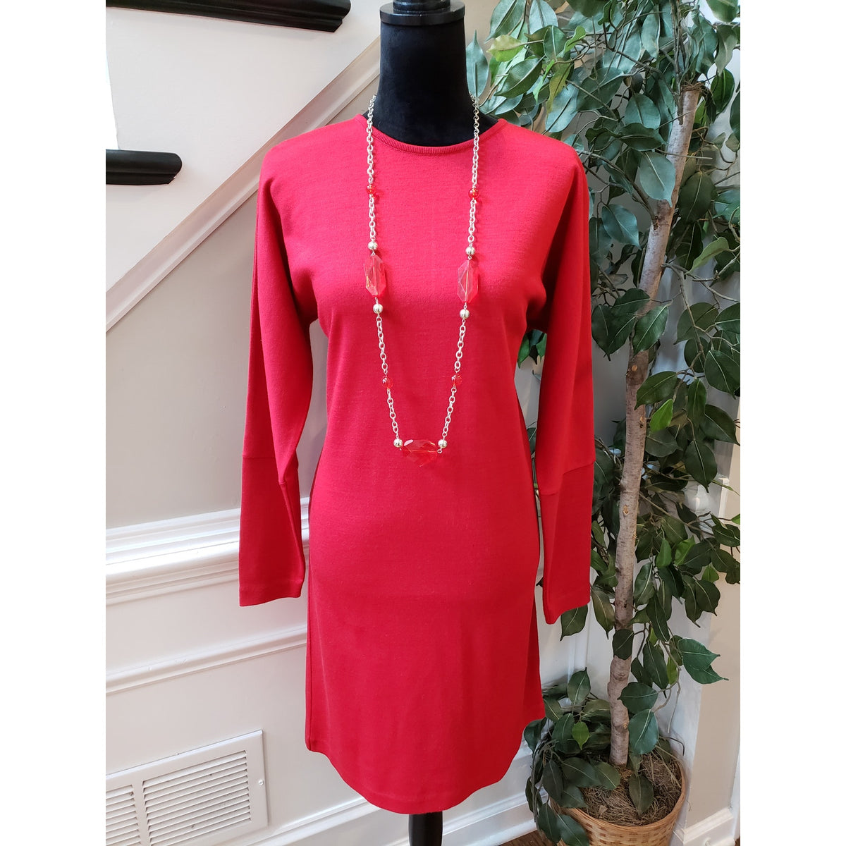 Liz Claiborne Sheath Dress Womens M Red Knit Raglan Sleeve Round Neck Back Zip