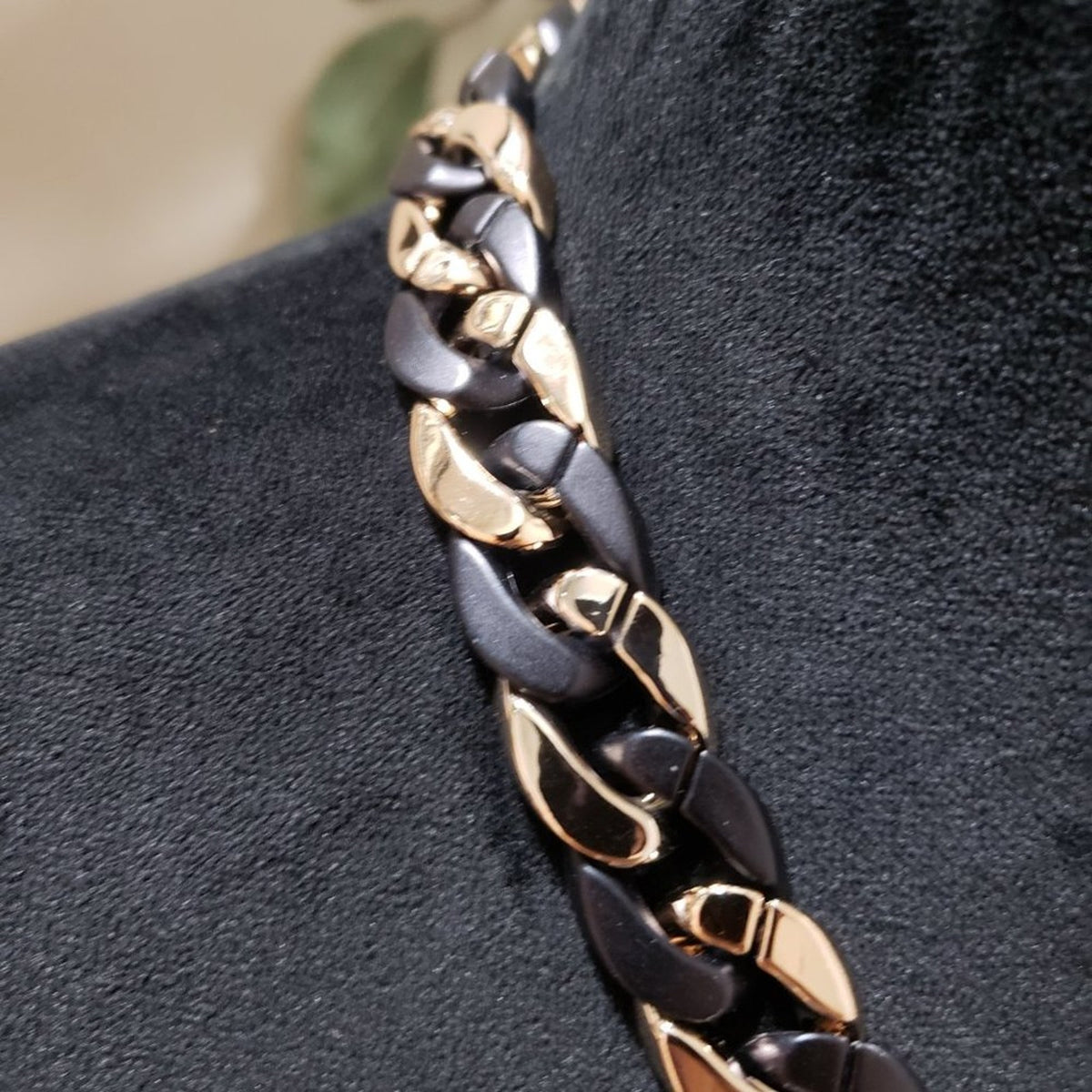 Womens Lightweight Double Color Thick Linked Chain Necklace with Lobster Clasp