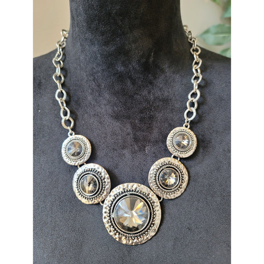 Women's Silver Statement Necklace With Crystal Accents And Lobster Clasp Lock