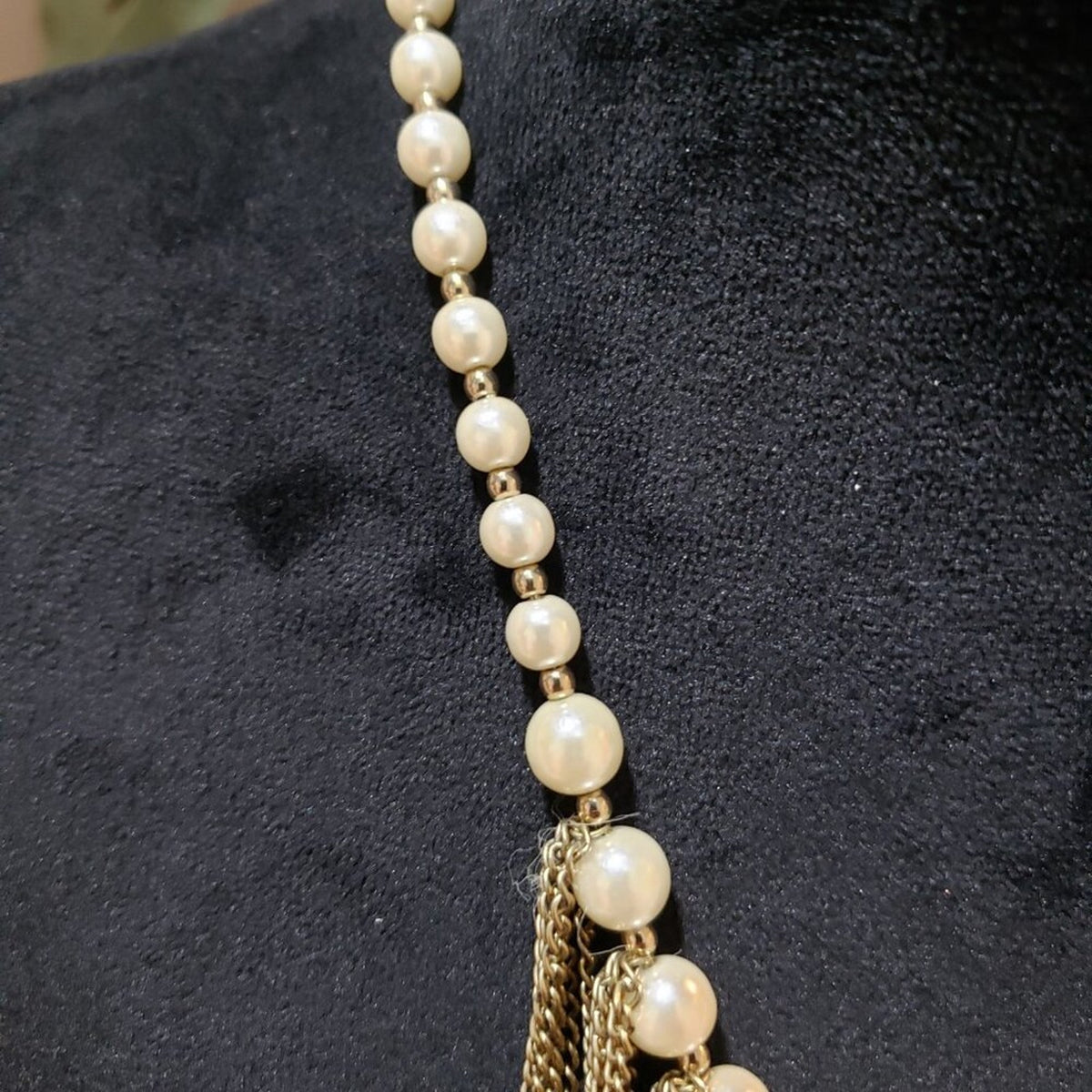 Womens Fashion Ivory Pearl Fringe Bib Choker Necklace Jewelry with Lobster Clasp