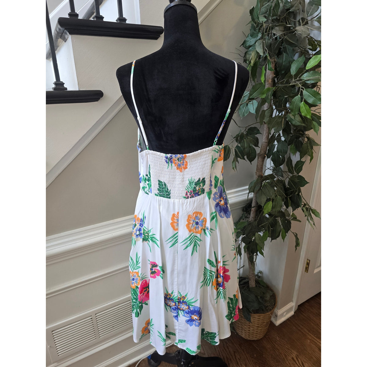Old Navy A-Line Dress Women Large White Floral Smocked Open Back Spaghetti Strap
