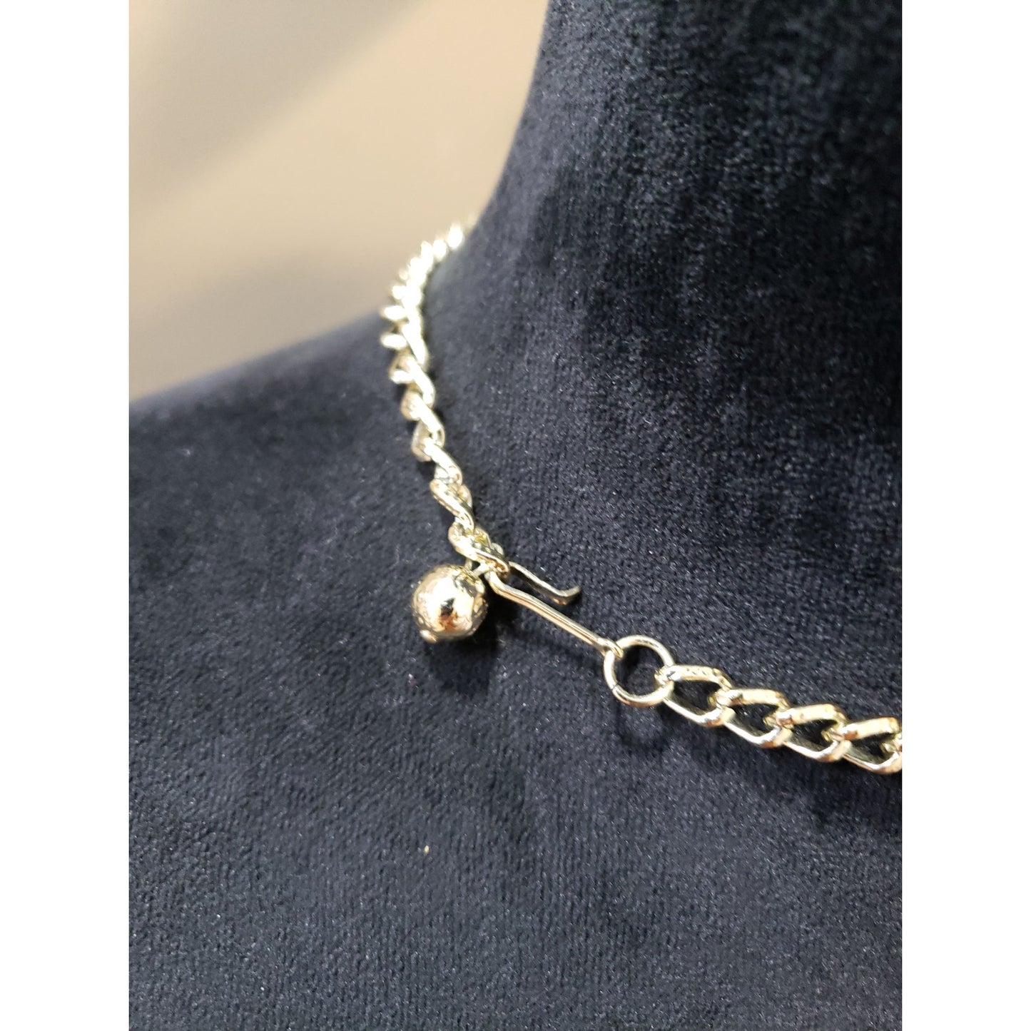 Women Gold Red Beaded Choker Necklace Vintage Floral Statement Chain Jewelry