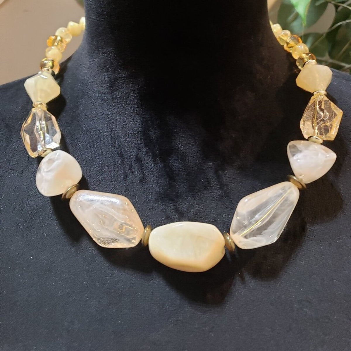 Womens Fashion White Gold Acrylic Beaded Necklace Jewelry with Lobster Clasp