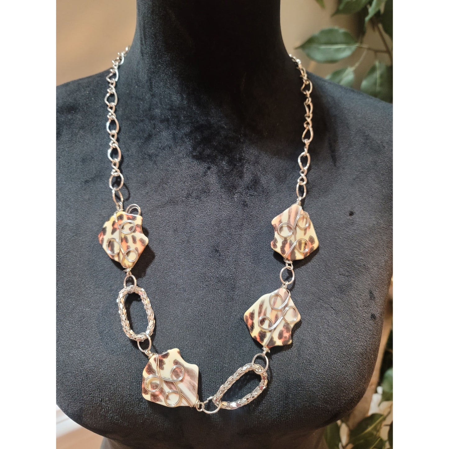 Women's Statement Necklace With Leopard Print Beads And Silver Chain Links