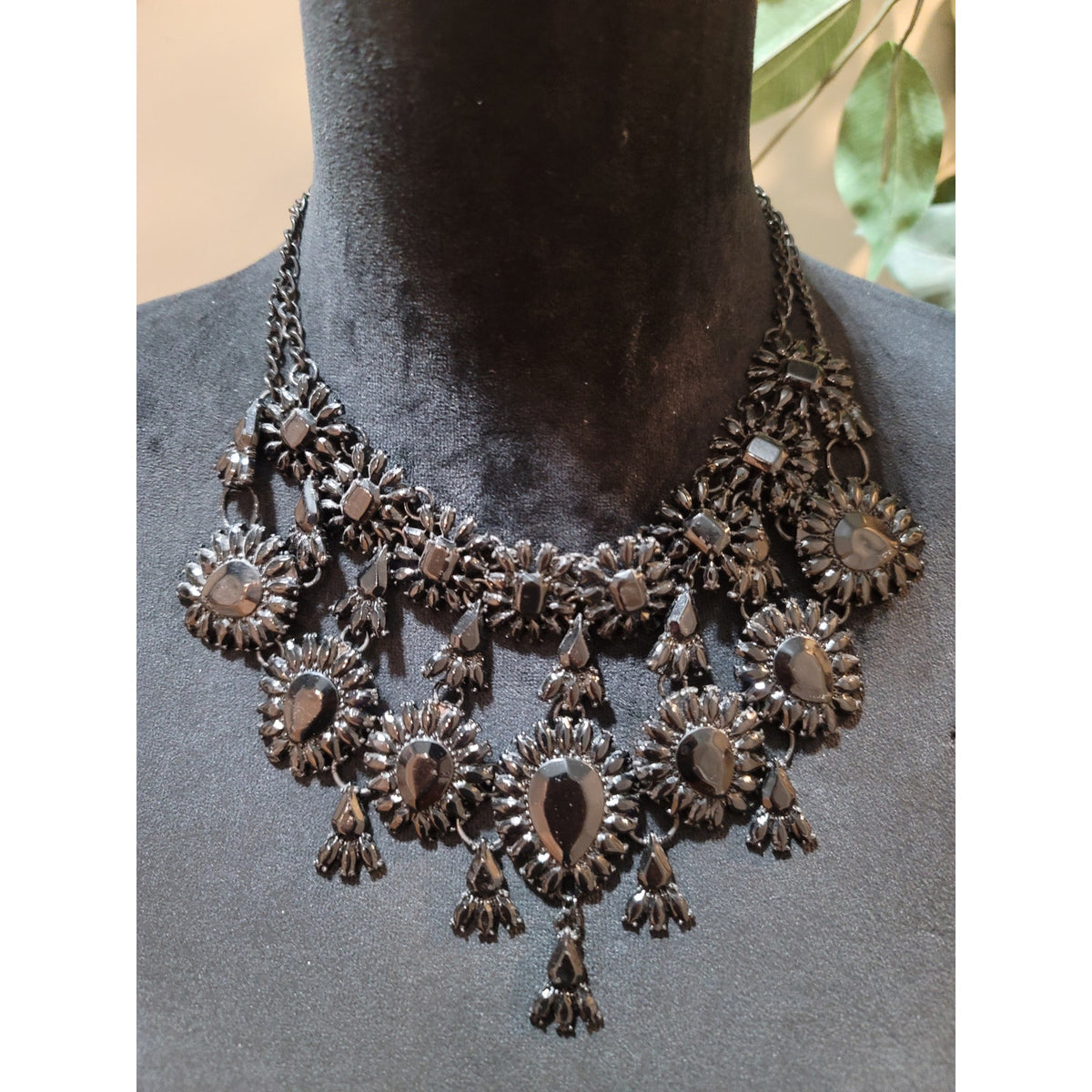 Women's Black Statement Bib Necklace With Lobster Clasp Elegant Evening Jewelry