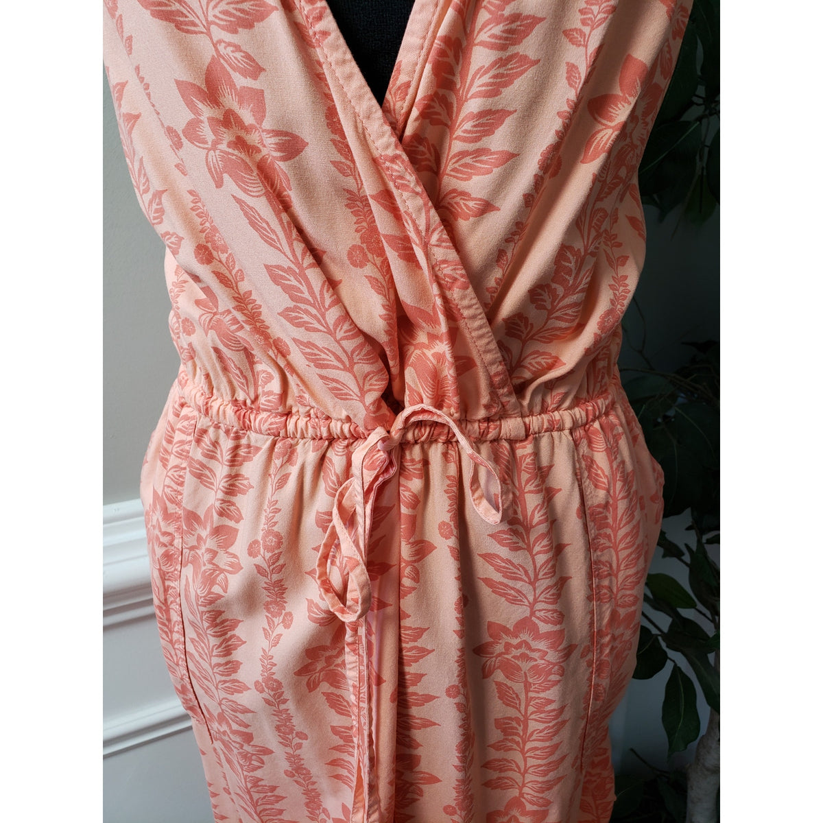 Time and Tru Knee Length Dress Women XL Orange Floral Surplice V Neck Drawstring