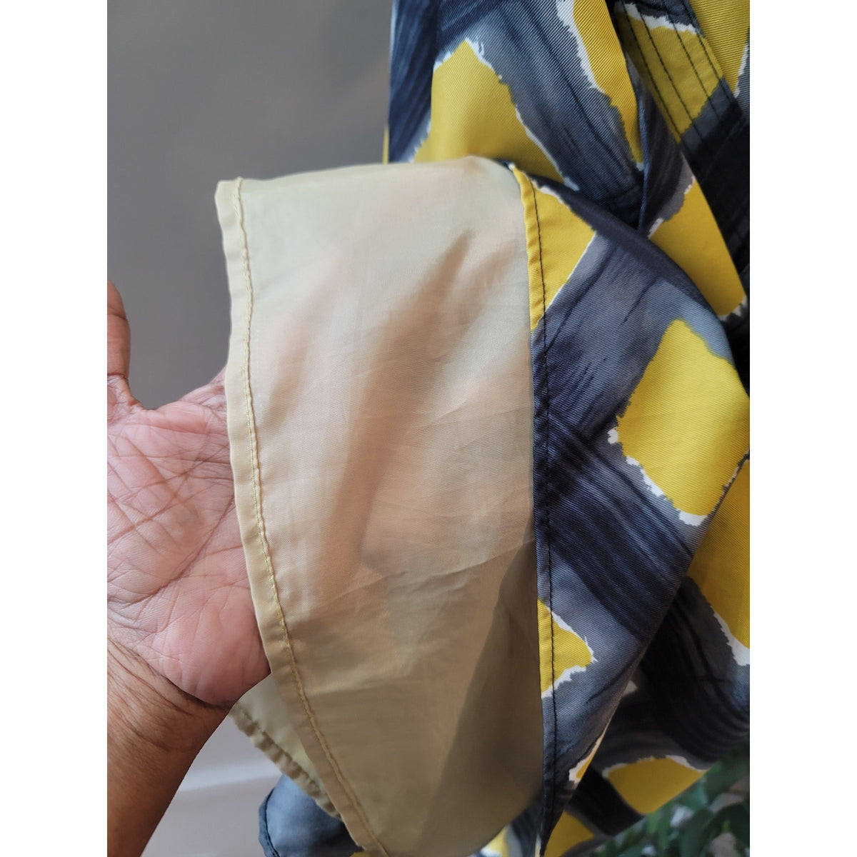 The Limited Belted Skirt Women's Small Yellow/Gray Brushstroke Plaid Pleated