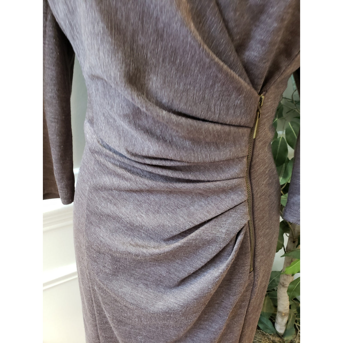 Jessica Simpson Wrap Dress Women's 12 Brown Ruched Back Zip Long Sleeve V Neck