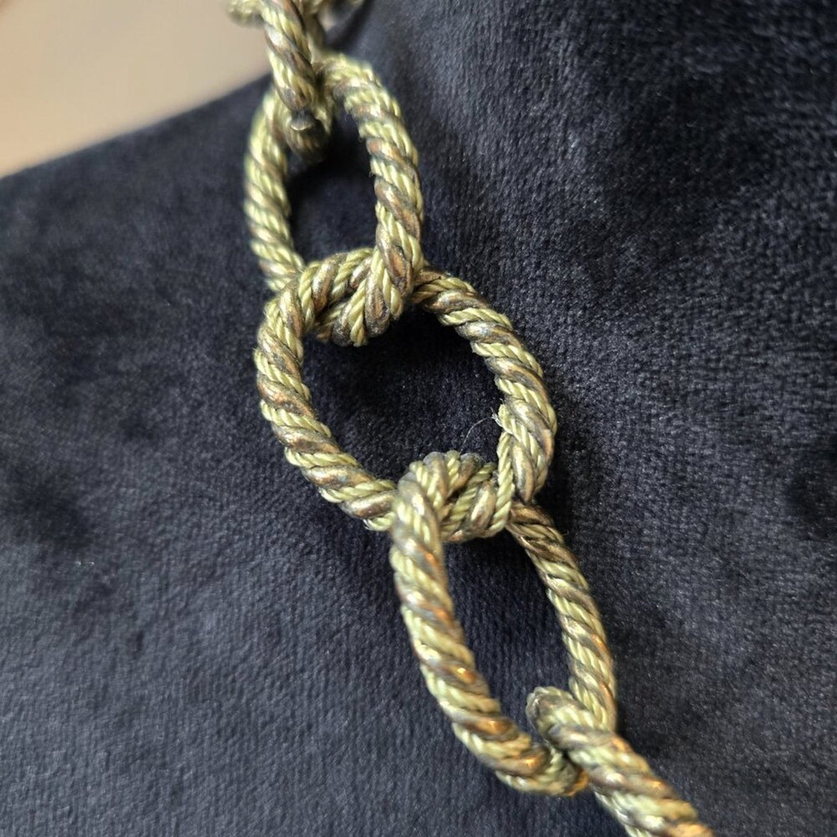 Womens Gold Tone Twisted Rope Ring Link Chain Choker Necklace with Toggle Clasp