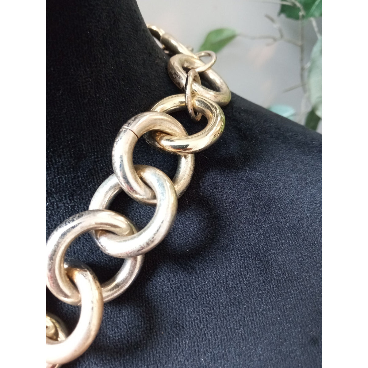 J.Crew Gold Tone Chunky Link Chain Statement Necklace Toggle Clasp
