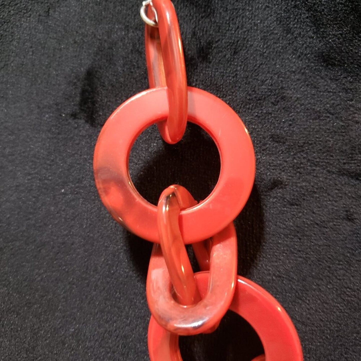 Womens Fashion Red Marble Twisted Link Chain Necklace Jewelry with Lobster Clasp