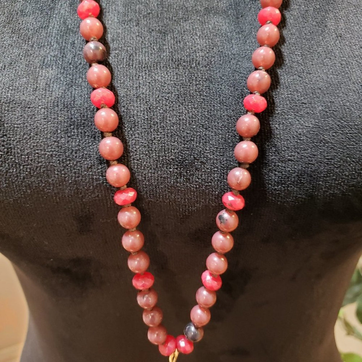 INC Women Fashion Red Natural Stone Round Beads Collar Necklace w/ Lobster Clasp