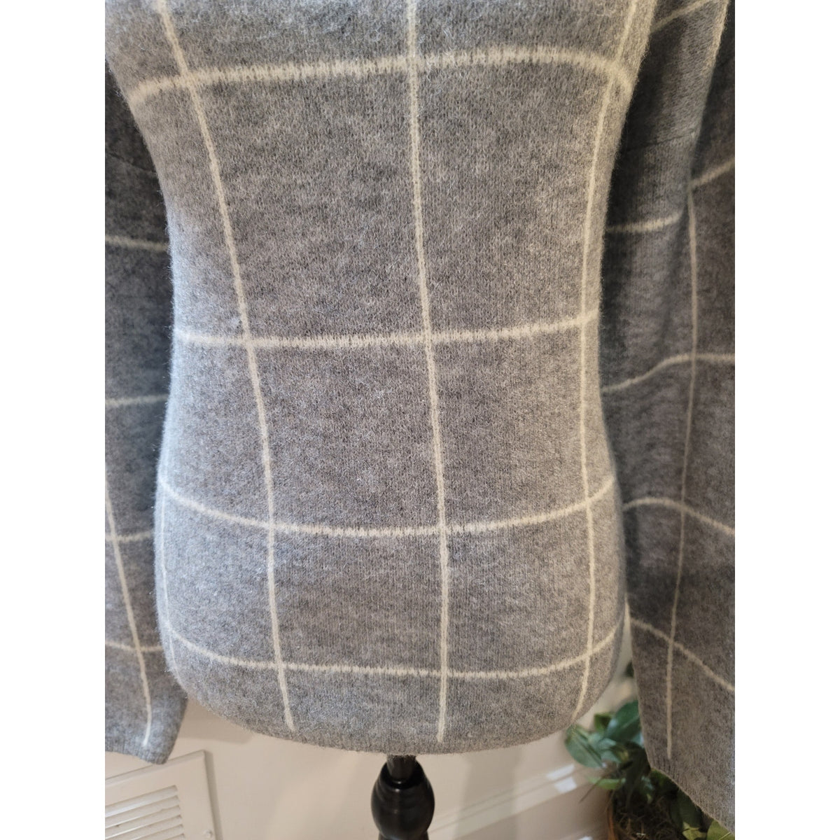 Fab'rik Pullover Sweater Women's Medium Grey Drop Shoulder Split Hem Turtleneck