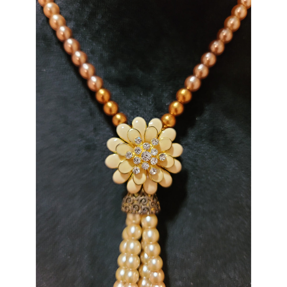 Women's Multitone Pearl Tassel Necklace With Floral Pendant And Box Clasp Design