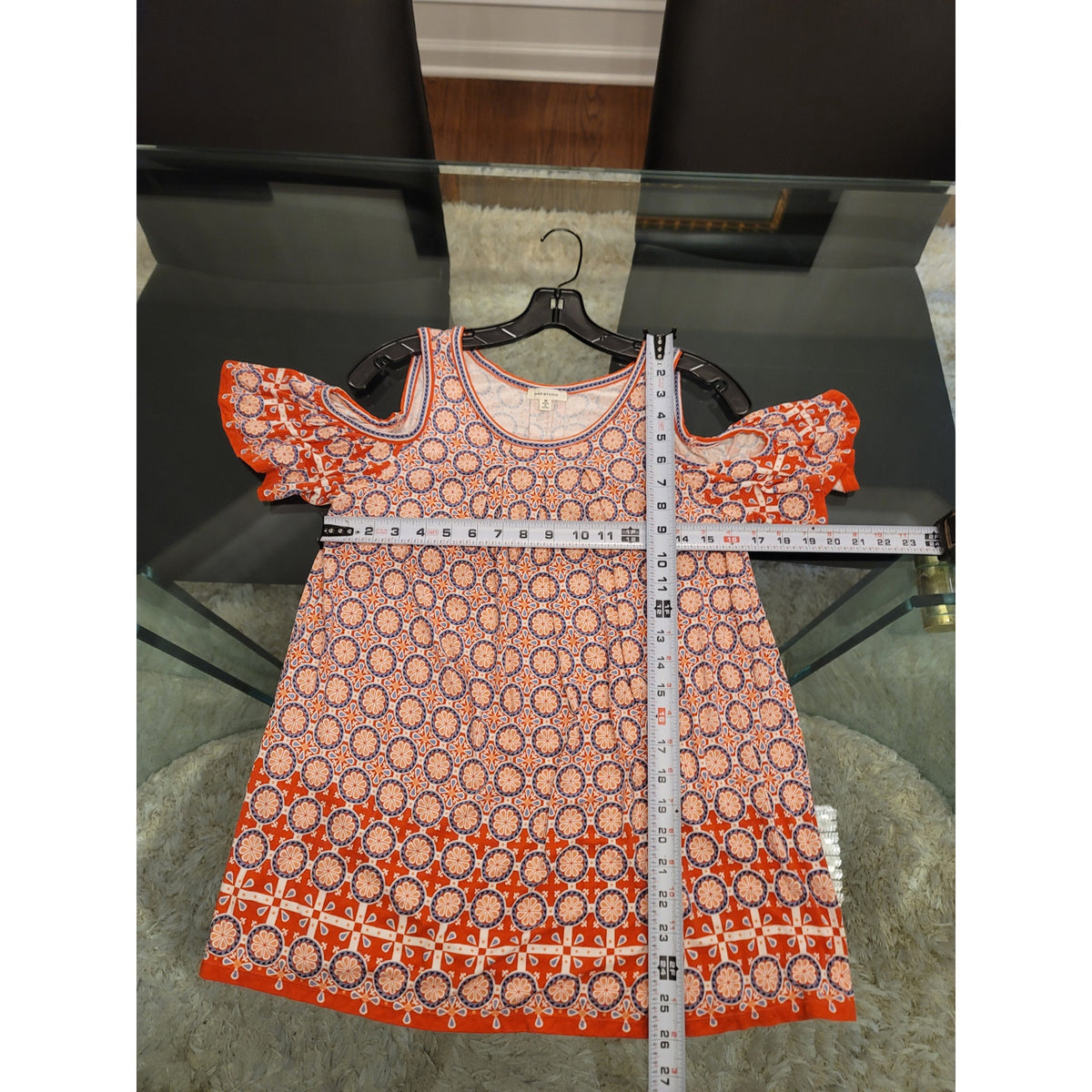 Max Studio Blouse Top Women Medium Orange Geometric Pleated Cold Shoulder Sleeve