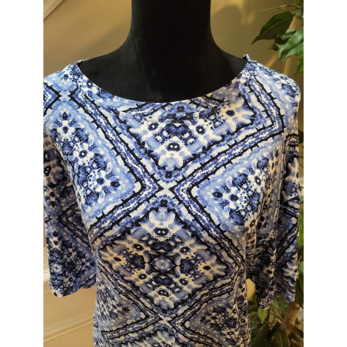 Counterparts Blouse Top Women's SZ XL Blue Ikat Drawstring Side Slit Boat Neck