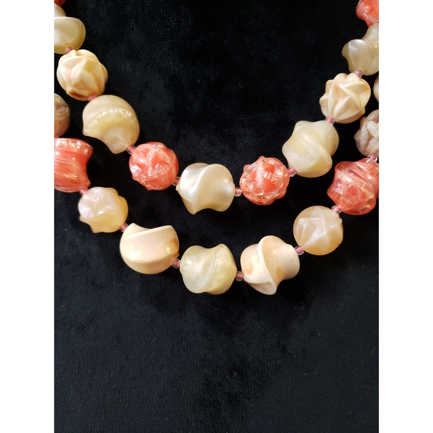 Women's Vintage Multi-Strand Beaded Necklace Carved Lucite & Shell Jewelry