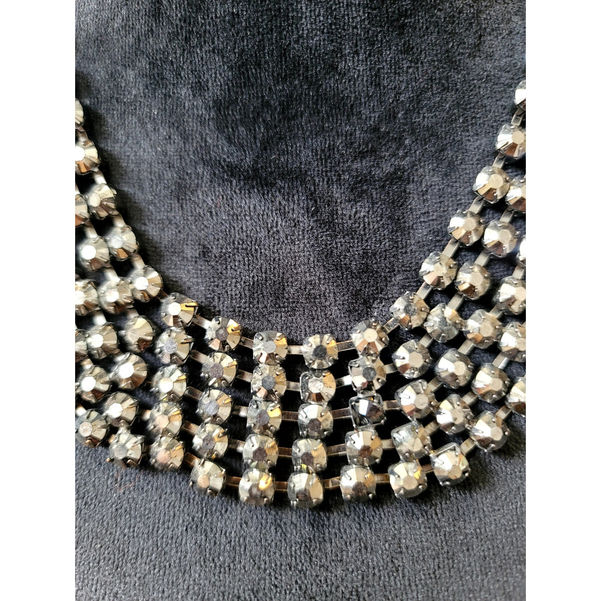 Vintage Silver Tone Rhinestone Bib Necklace Statement Collar Glam Jewelry