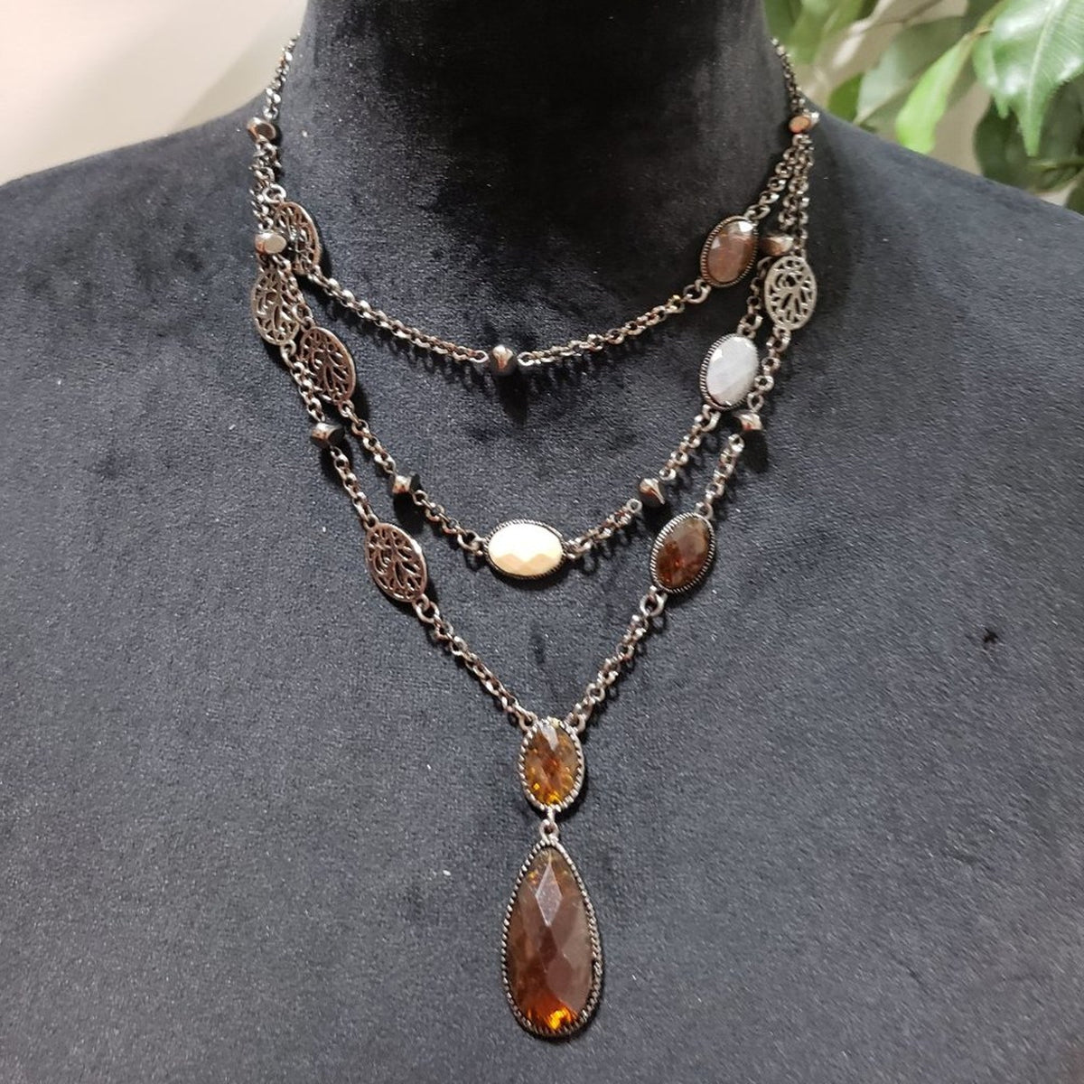 Women Fashion Triple Strand Multi Color Gemstone Beaded Statement Charm Necklace