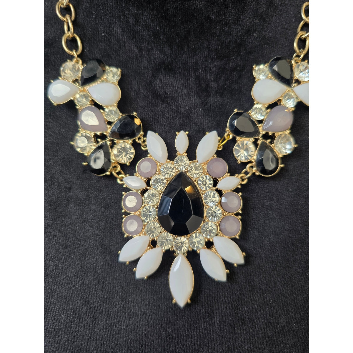 Black White Crystal Pendant Statement Necklace