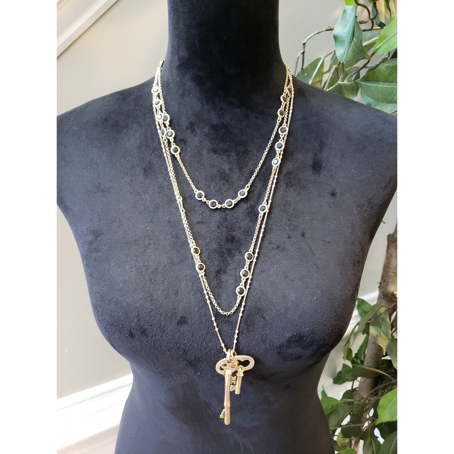 Women's Gold Tone Layered Necklace Black Crystal Key Pendant Vintage Style