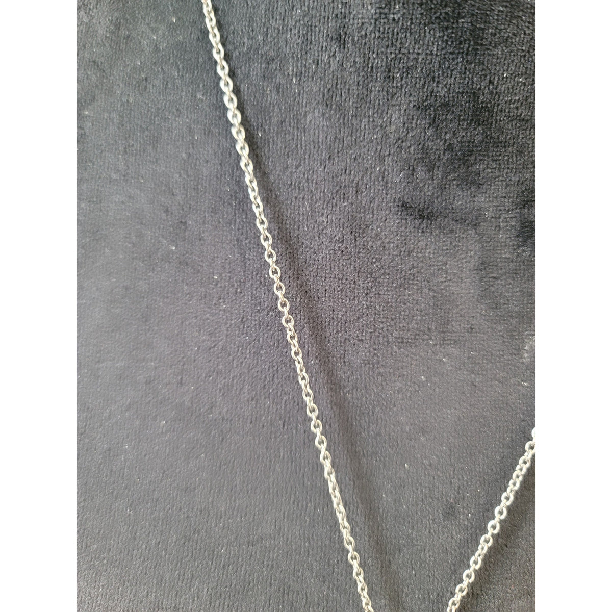 Women's Silver Tone Round Filigree Pendant Necklace Clear Rhinestone Jewelry
