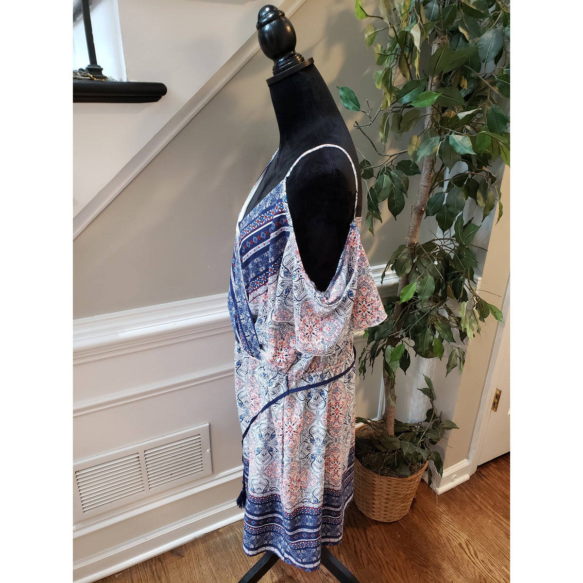 Maurices Dress Women Size X-L Blue Pink Boho Cold Shoulder Wrap Belted