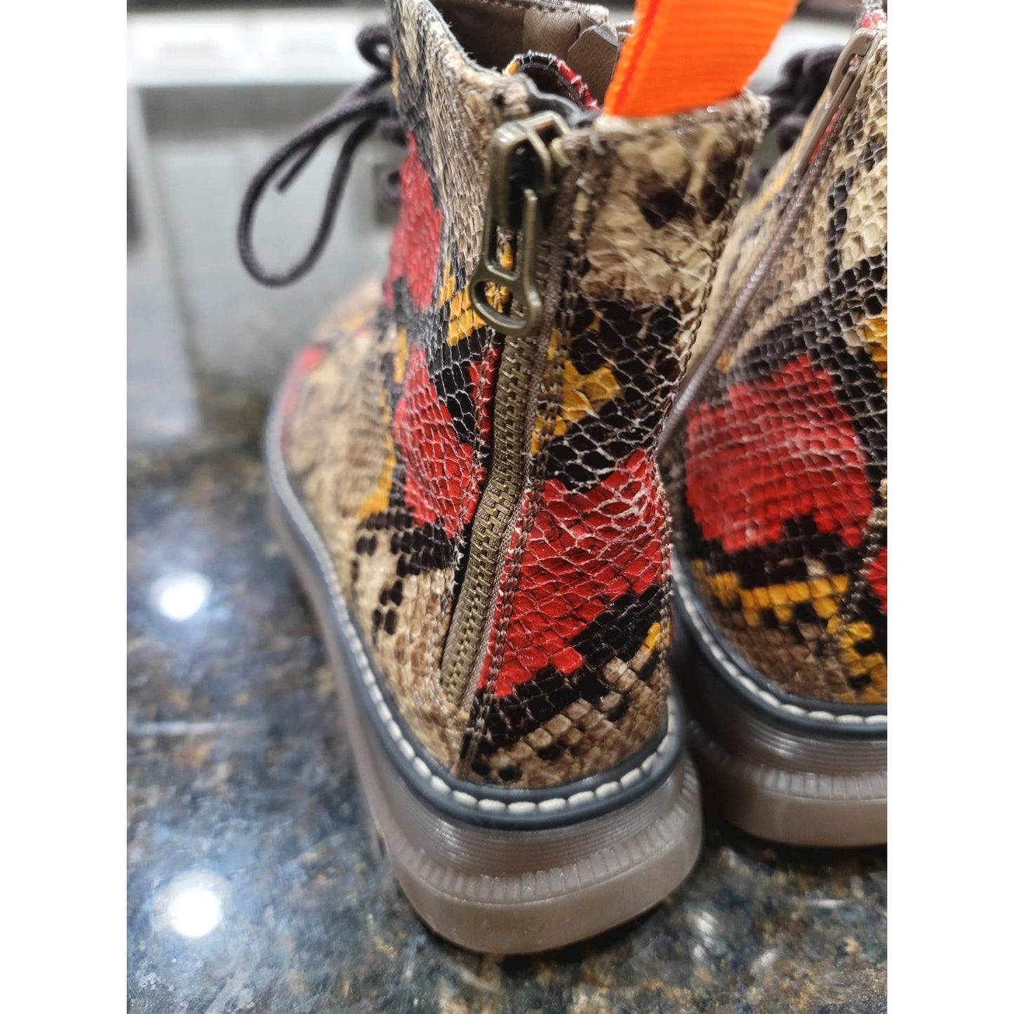 Jellypop Combat Boots Womens Size 8 Multi Snakeskin Leather Round Toe Lace Up
