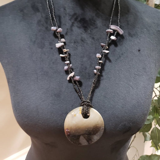Womens Fashion Elegant Black Abalone Shell Beaded Chunky Long Pendant Necklace