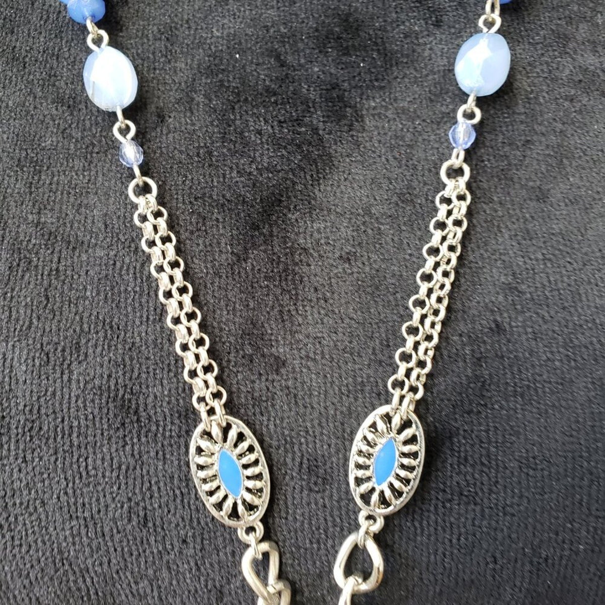 Womens Blue White Crystel Beads Round Pendant Necklace with Lobster Clasp