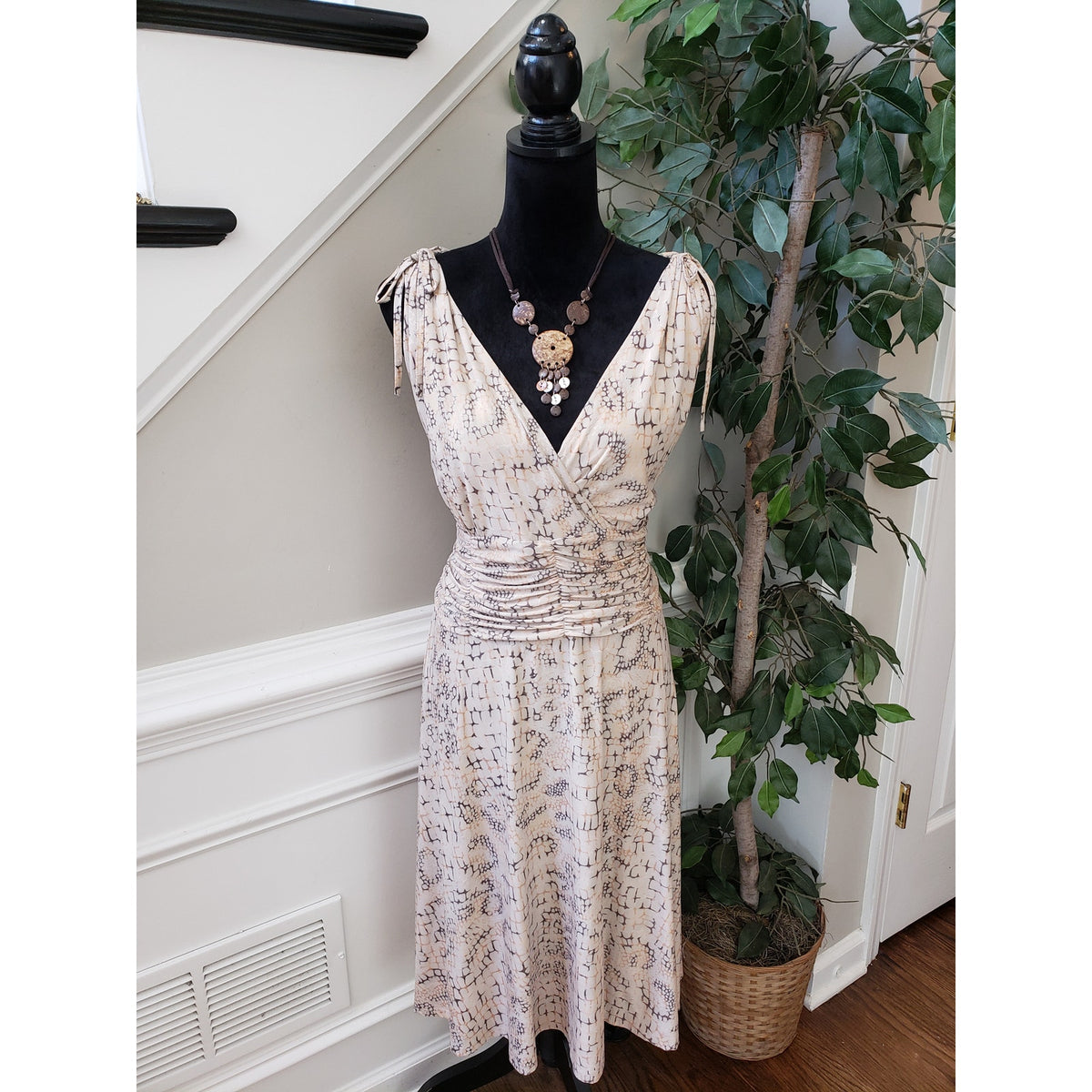 AA Studio AA Shift Dress Women 18W Beige Wrap V Neck Empire Waist Tie Shoulder