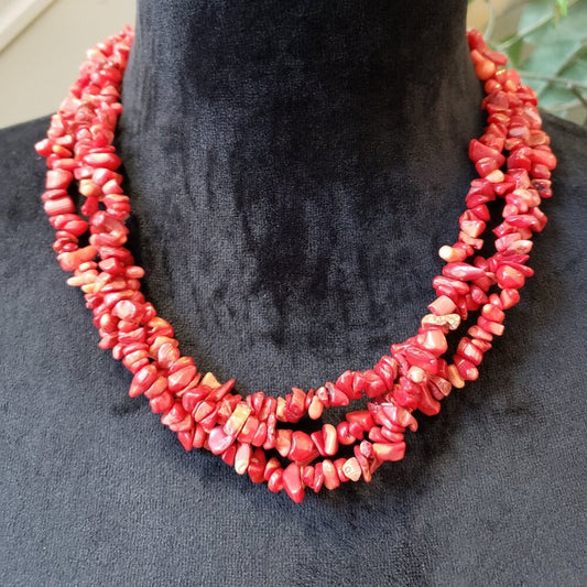 Womens Red Coral 3 Layer Dyed Shell Beaded Necklace Jewelry with Lobster Clasp