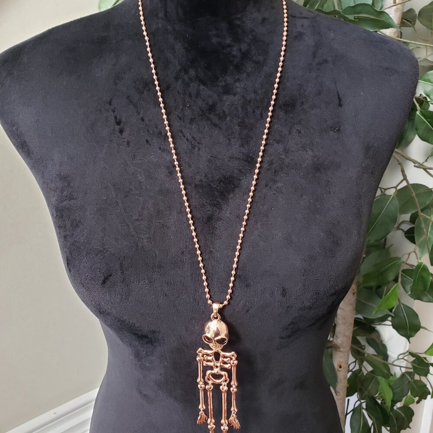 Womens Fashion Gold Tone Skeleton Pendant Necklace Jewelry with Lobster Clasp