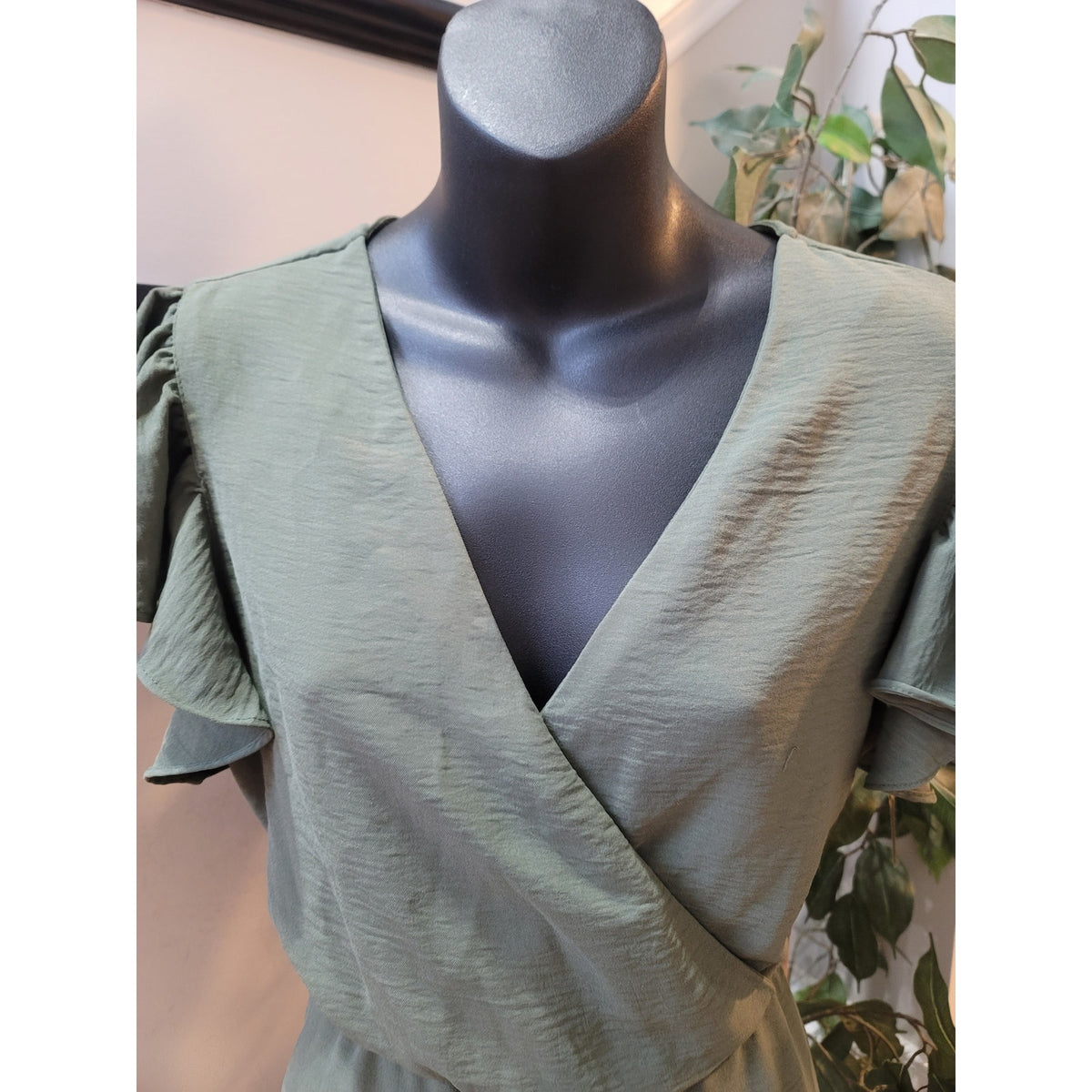 MSK Romper Women's Size Medium Olive Green 100% Polyester Short Sleeves Jumpsuit