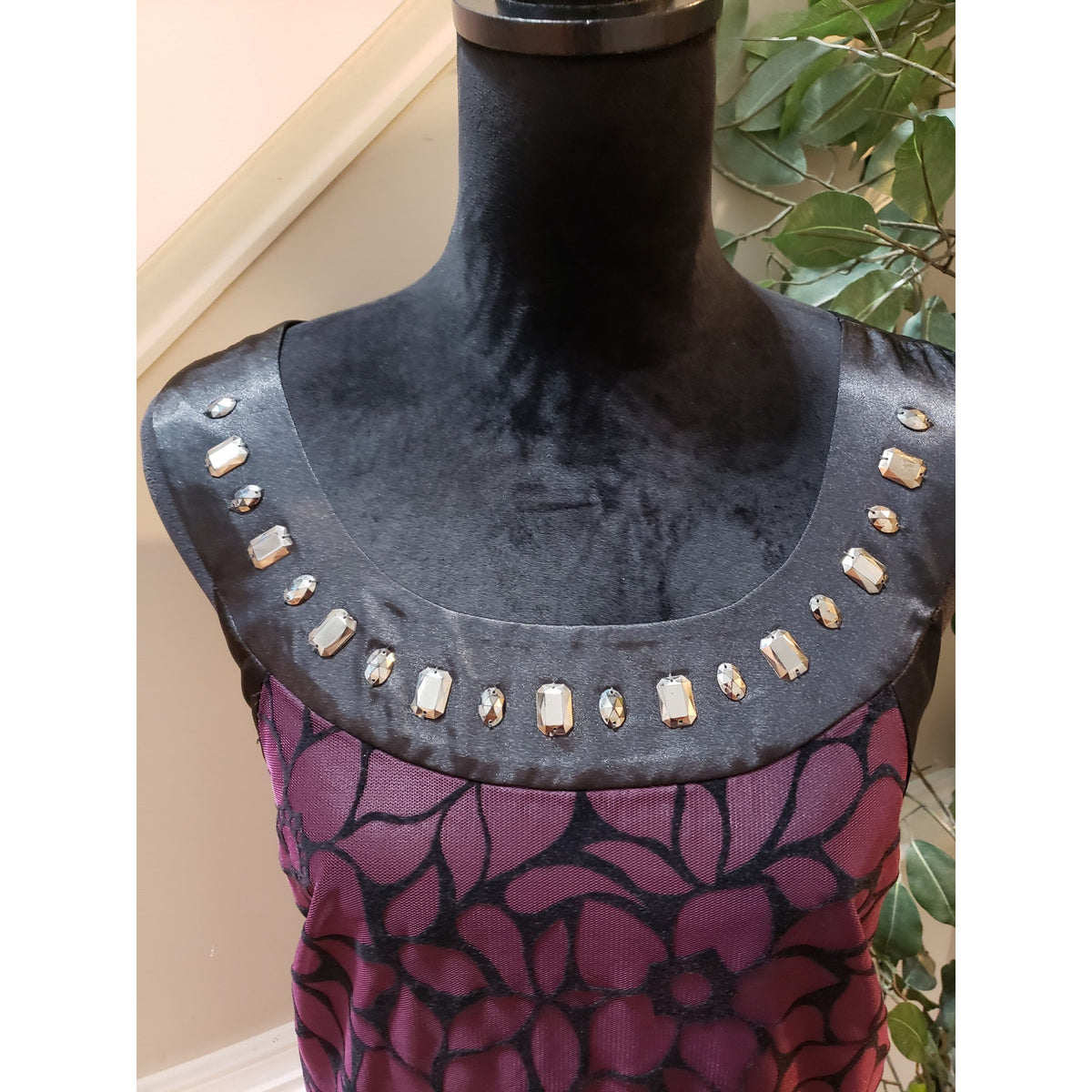 Signature by Robbie Bee Sheath Dress Women's 18W Black & Purple Floral Beaded