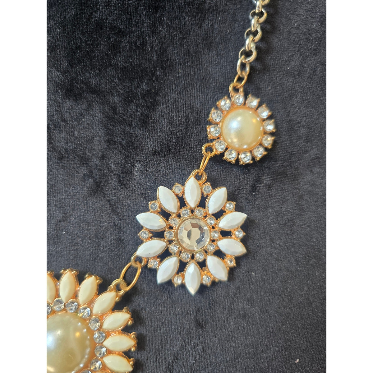 Gold Tone Peach Ivory Floral Rhinestone Statement Necklace