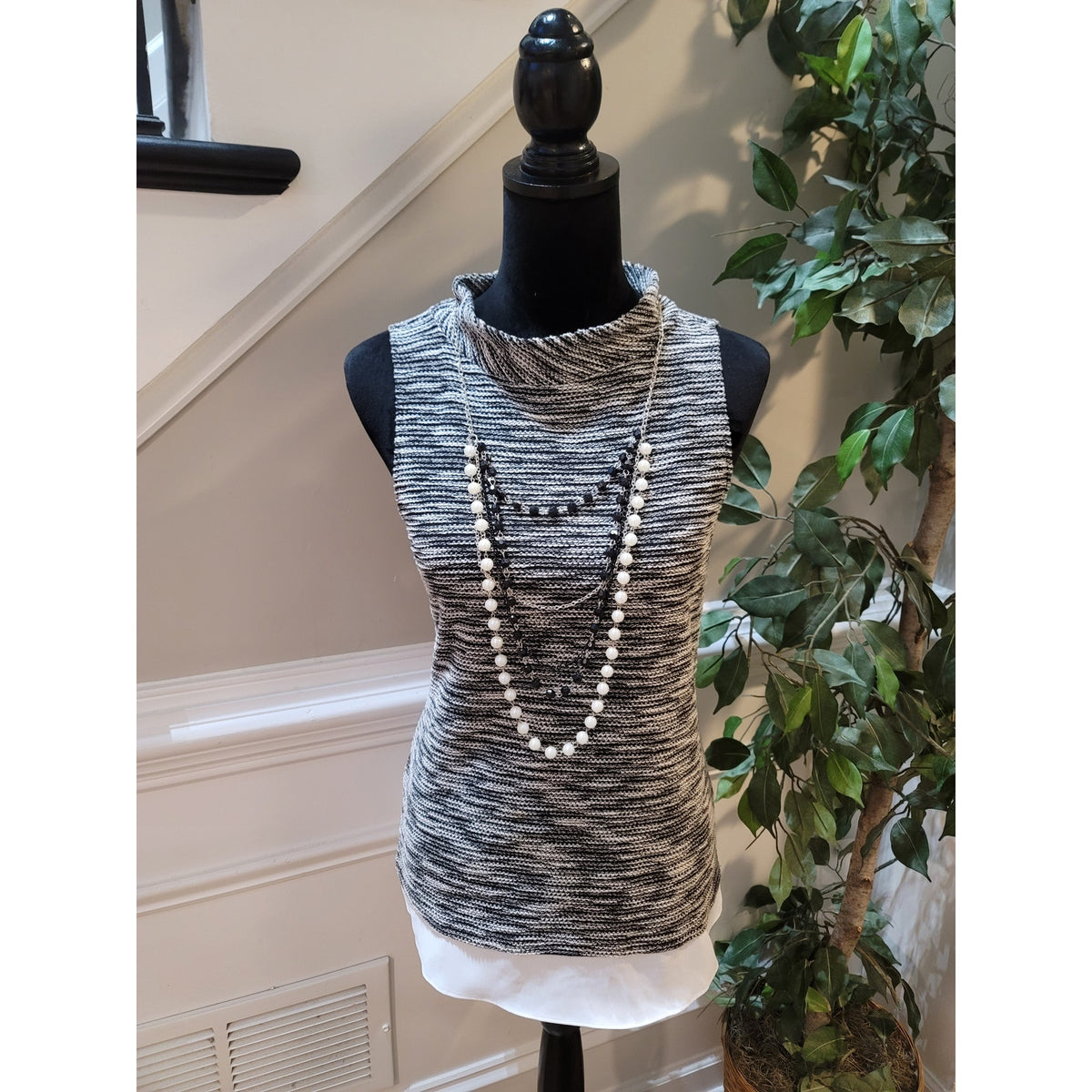 White House Black Market Blouse Women's SZ Small Gray Space Dye Mock Neck