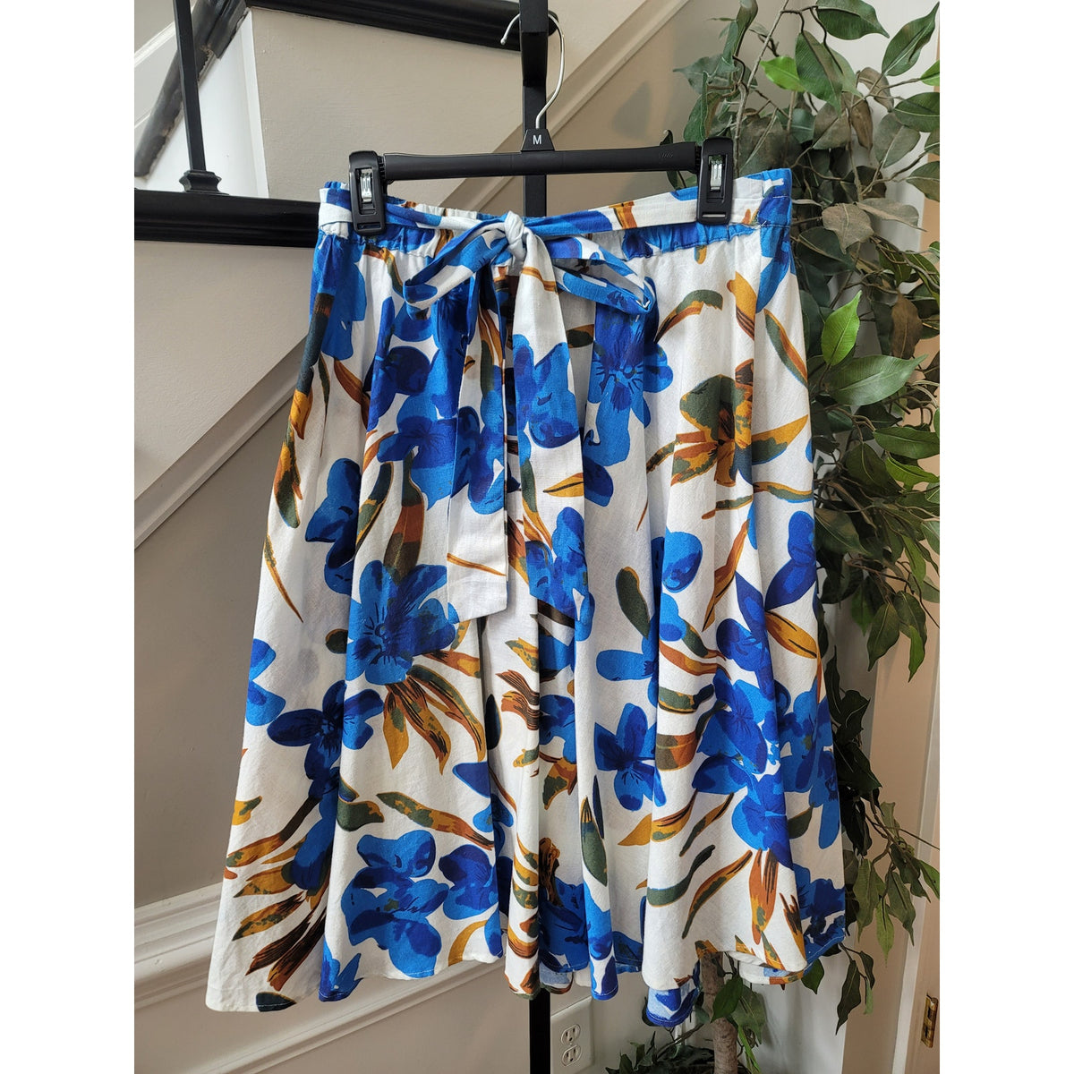 Flint & Moss A-Line Skirt Women's Medium Multicolor Floral Tie Belt Curved Hem