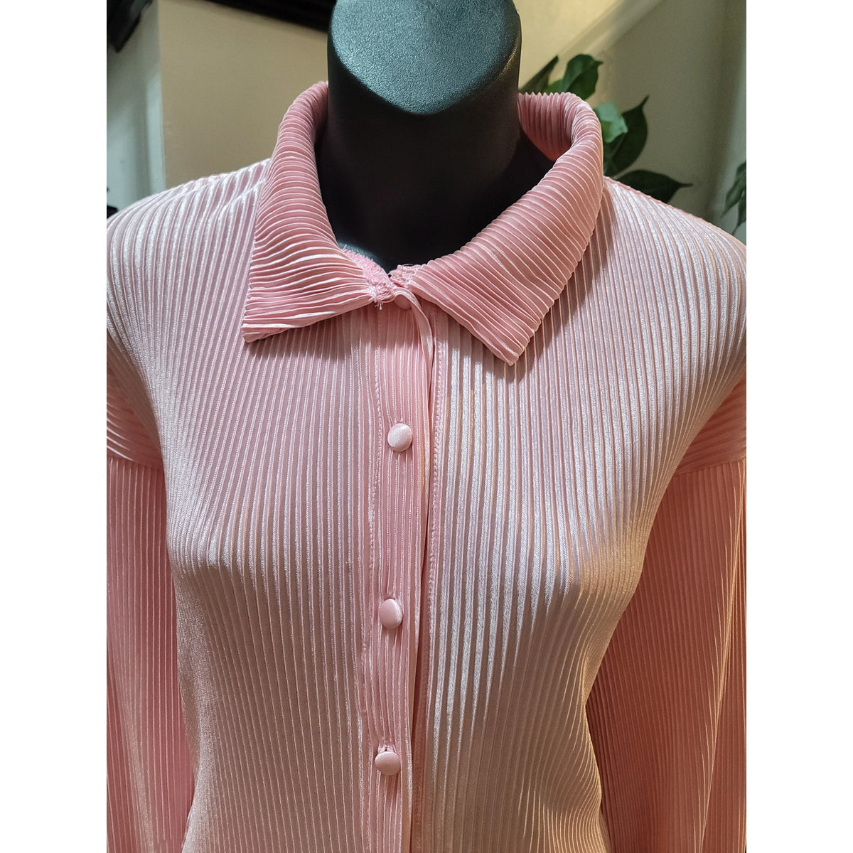 Lounge Set Women's SZ XL Pink Pleated Button Up Front Drop Shoulder Lettuce Hem