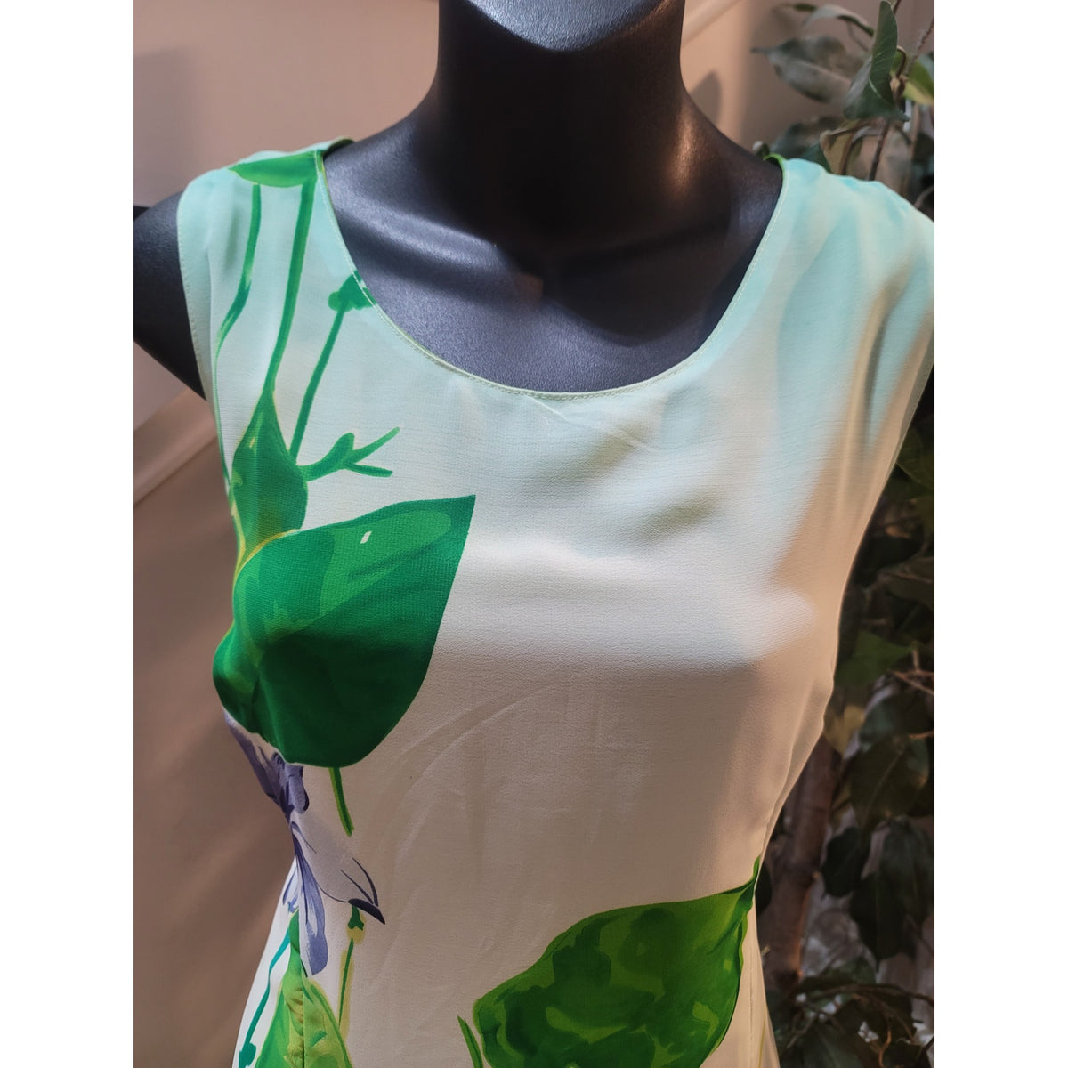 A Wild Thyme Tank Dress Women's 18 Green Floral Lily Valley Scoop Causal Party